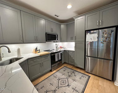 1062 Washington Street - Photo Thumbnail 5
