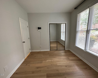 1062 Washington Street - Photo Thumbnail 15