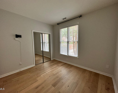 1062 Washington Street - Photo Thumbnail 14