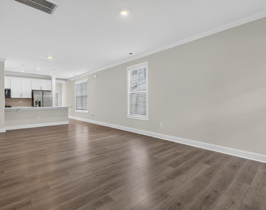 724 Westec Way - Photo Thumbnail 4