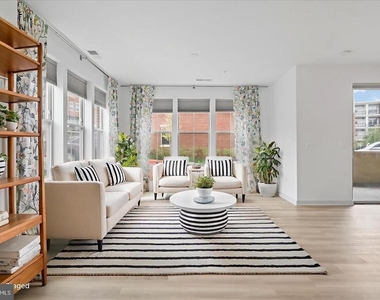 10755 Fairgrounds Drive - Photo Thumbnail 15