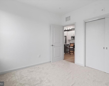 10755 Fairgrounds Drive - Photo Thumbnail 22