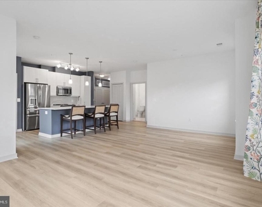 10755 Fairgrounds Drive - Photo Thumbnail 17
