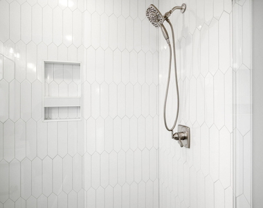 313 E 4th Street - Photo Thumbnail 25