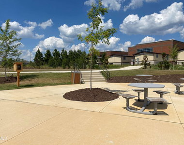 100 Tuttle Trail - Photo Thumbnail 8
