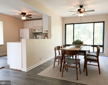 124 Roberts Lane - Photo Thumbnail 4