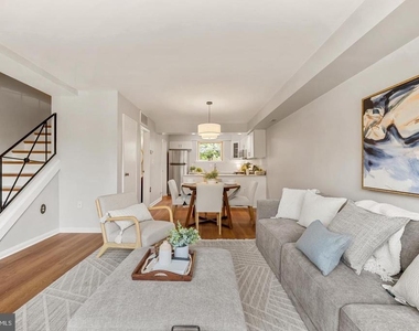3825 Keller Avenue - Photo Thumbnail 5