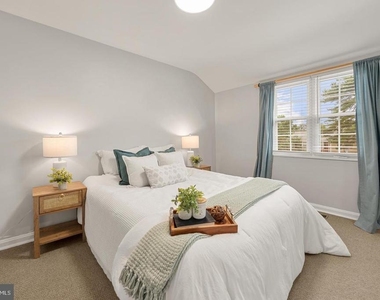 3825 Keller Avenue - Photo Thumbnail 16