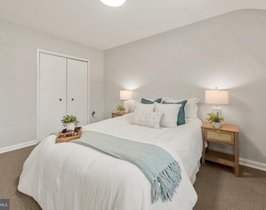 3825 Keller Avenue - Photo Thumbnail 18