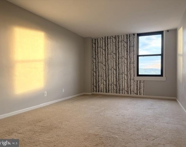 4600 Duke Street - Photo Thumbnail 12