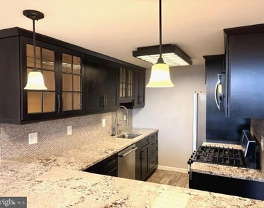 4600 Duke Street - Photo Thumbnail 2