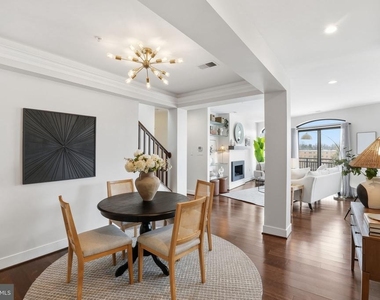2702 Langston Boulevard - Photo Thumbnail 6