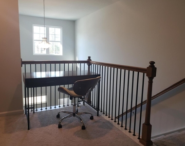 4017 Whitney Peak Drive - Photo Thumbnail 6
