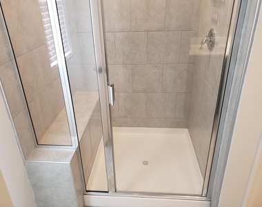 4017 Whitney Peak Drive - Photo Thumbnail 10