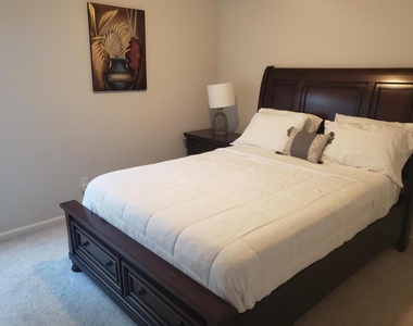 4017 Whitney Peak Drive - Photo Thumbnail 5