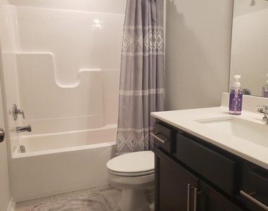 4017 Whitney Peak Drive - Photo Thumbnail 13