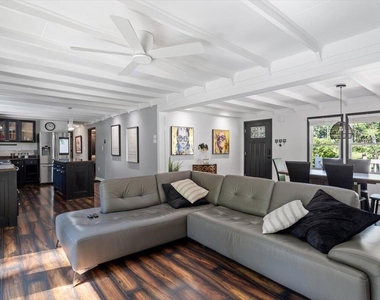 2129 Kelly Road - Photo Thumbnail 16