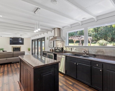 2129 Kelly Road - Photo Thumbnail 21
