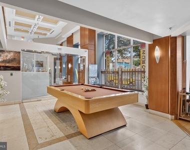 2200 N Westmoreland Street - Photo Thumbnail 18