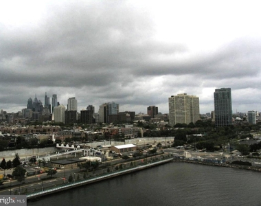 717 S Columbus Boulevard - Photo Thumbnail 20