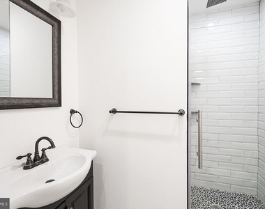 2221 Federal Street - Photo Thumbnail 6