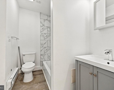 125 W Susquehanna Avenue - Photo Thumbnail 10