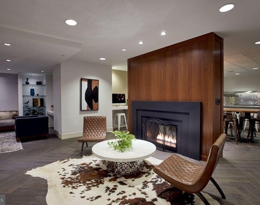 1616 Walnut Street - Photo Thumbnail 4