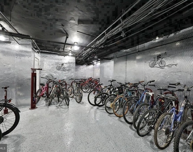 4247 Locust Street - Photo Thumbnail 33