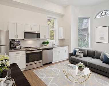 407 S 42nd Street - Photo Thumbnail 5