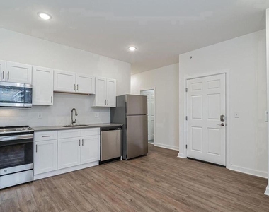 407 S 42nd Street - Photo Thumbnail 25