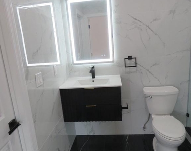 1252 S 21st Street - Photo Thumbnail 5