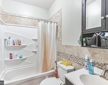 333 N 40th Street - Photo Thumbnail 1