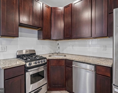 3016 N 3rd Street - Photo Thumbnail 10