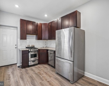 3016 N 3rd Street - Photo Thumbnail 8