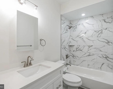 4628 Wayne Avenue - Photo Thumbnail 4
