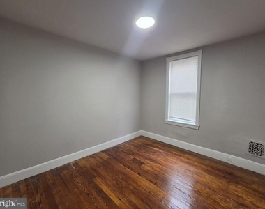 250 N 52nd Street - Photo Thumbnail 12