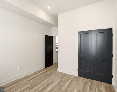 1502 N 26th Street - Photo Thumbnail 14