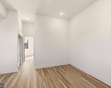 1502 N 26th Street - Photo Thumbnail 12