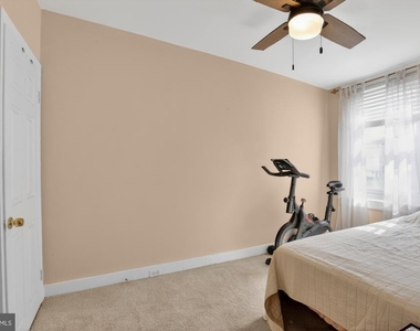 2440 E Gordon Street - Photo Thumbnail 18
