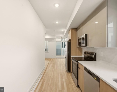 1502 N 26th Street - Photo Thumbnail 5