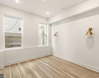 1502 N 26th Street - Photo Thumbnail 9