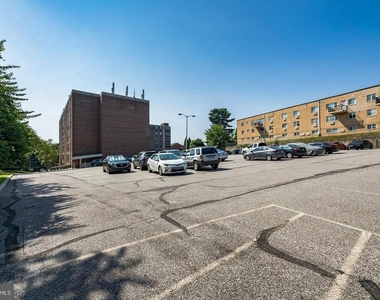 6100 Henry Avenue - Photo Thumbnail 30