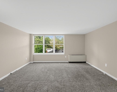 6100 Henry Avenue - Photo Thumbnail 12