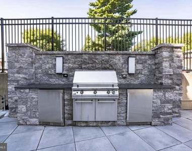 6100 Henry Avenue - Photo Thumbnail 28