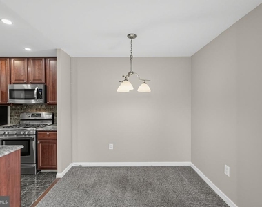 6100 Henry Avenue - Photo Thumbnail 10