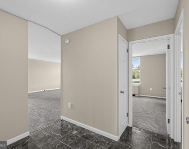 6100 Henry Avenue - Photo Thumbnail 22