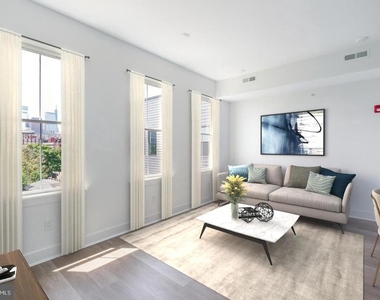 813 N Broad Street - Photo Thumbnail 3