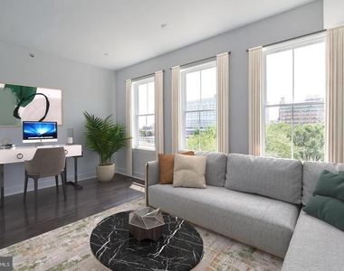 813 N Broad Street - Photo Thumbnail 1