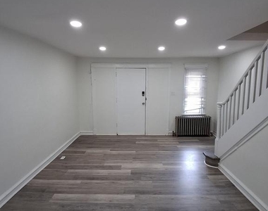 7710 Temple Road - Photo Thumbnail 4