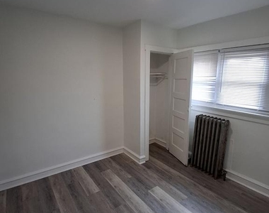 7710 Temple Road - Photo Thumbnail 17